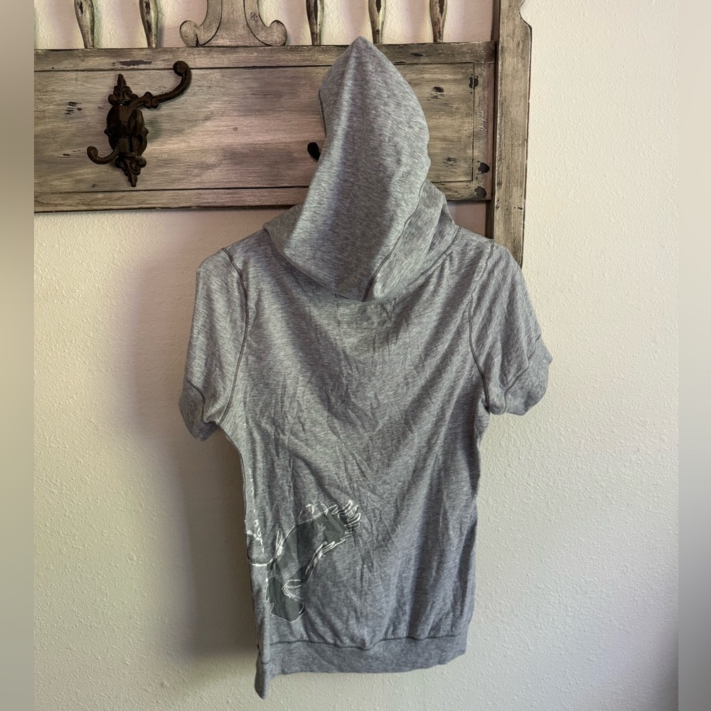 American Eagle hooded T-shirt size xl - Picture 2 of 3